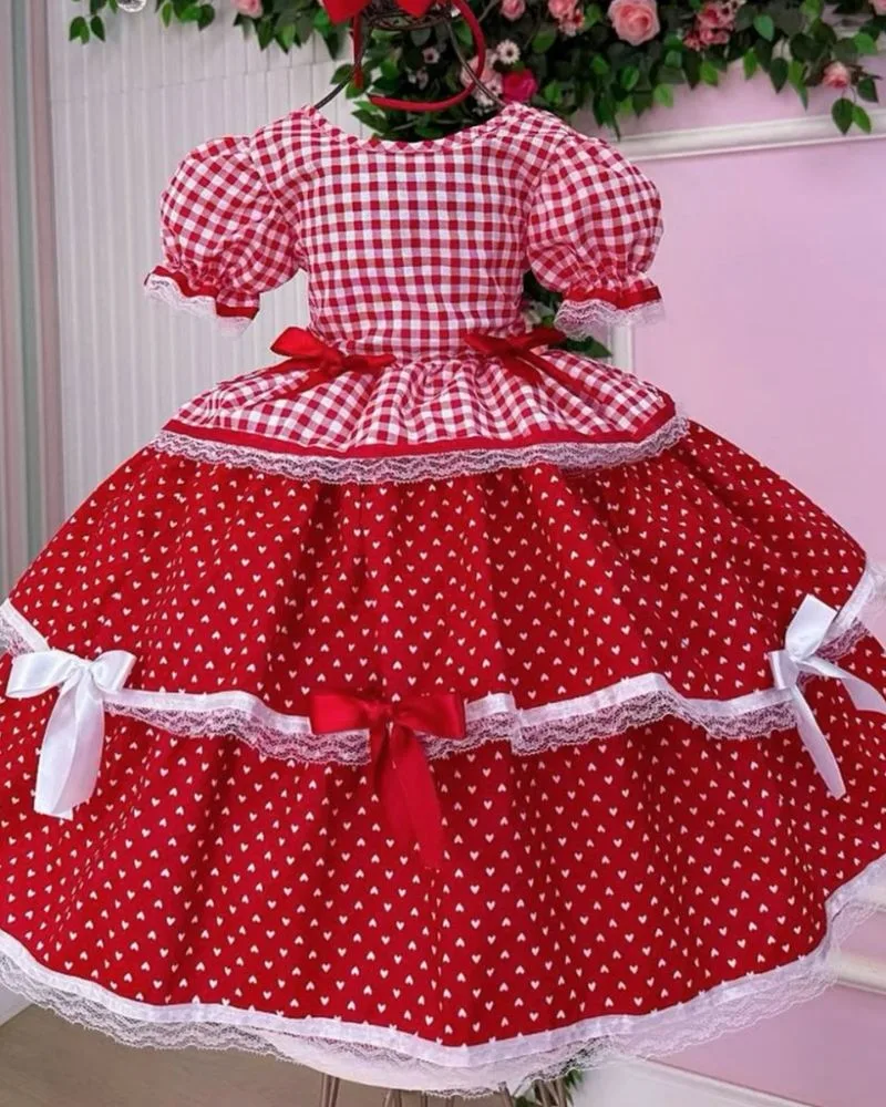 Vestido Junino Vermelho com Corações